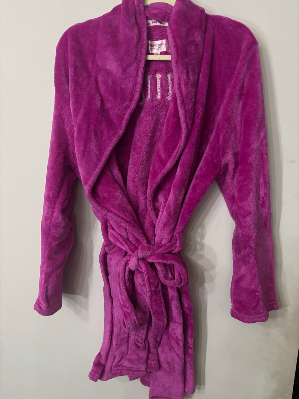 Juicy Couture Plush Fuchsia Shawl-Collar Robe